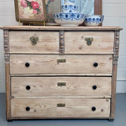 Antique english pine dresser (circa 1880–1900)
